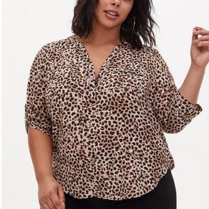 Torrid Harper Georgette Pullover 3/4 Sleeve Blouse Leopard Print Size 2